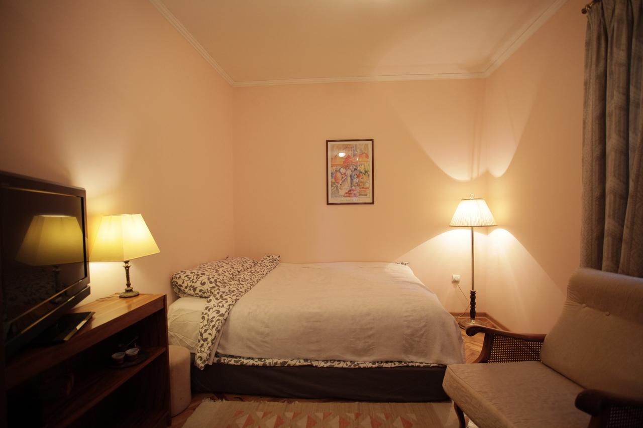 Studio Hram Belgrado Esterno foto